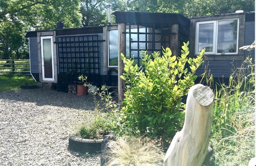 Saint Kew Casa | Field Hut