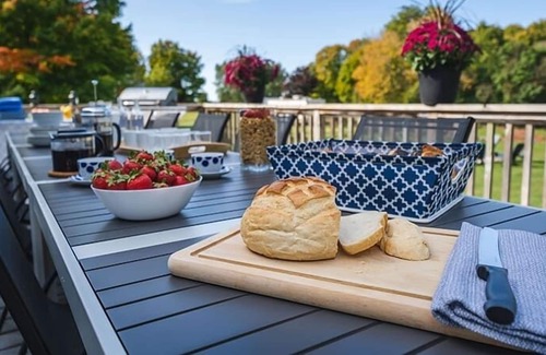 Picton Casa | Field Lodge - Lovely large home by Sandbanks