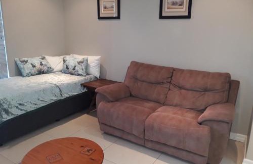 Walmer Apartamento | Field's Rest: The Apartment