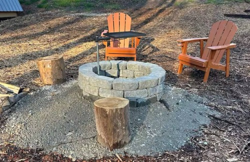 Travelers Rest Cabina | Field Trip Glamping / Unit 22 A-Frame