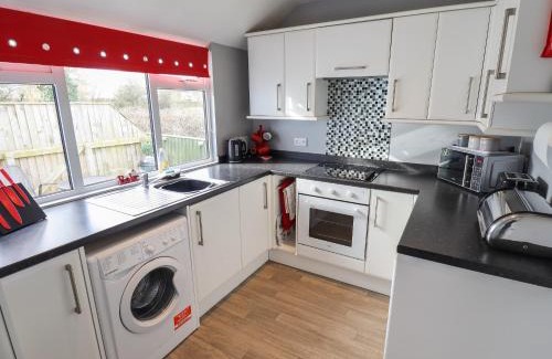 Grimsby Casa | Field View