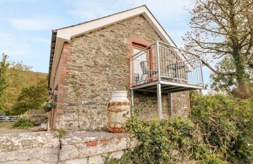 Llanybydder Casa | Field View