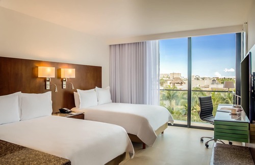Gonzalo Guerrero Hotel | Fiesta Inn Playa del Carmen
