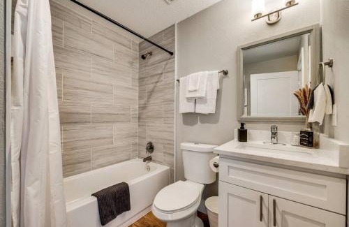 Old East Dallas Apartamento | FIFA Ready Heart of Dallas Flat Close to Baylor Hospital