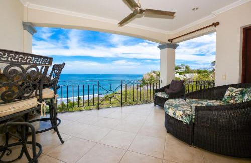 Playa Flamingo Casa | Fifth-Floor Condo with Breathtaking Ocean Views, Stylish Interior & Prime Location Near Flamingo Beach