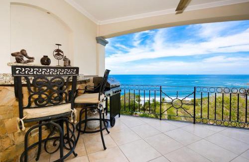 Playa Flamingo Casa | Fifth-Floor Condo with Breathtaking Ocean Views, Stylish Interior & Prime Location Near Flamingo Beach