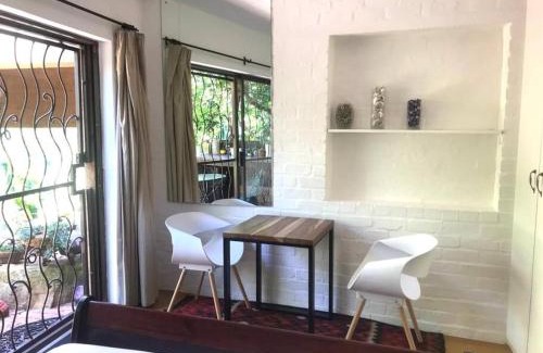 Scott Estate Apartamento | Fig Tree Cottage Close to Sea and Shops