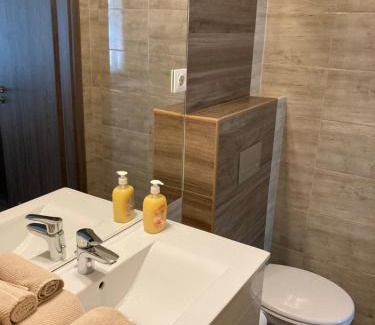 Torokor Casa | Fig Tree House