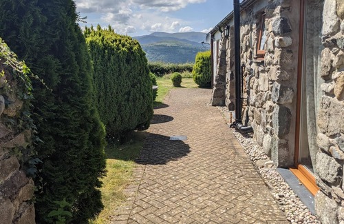 Eglwysbach Cabaña | Fig Tree: Indoor Pool · Hot Tub · Snowdonia Views