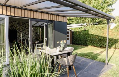 Heinkenszand Casa | Fijn chalet vlakbij Zeeuwse kust, op familiepark VP047