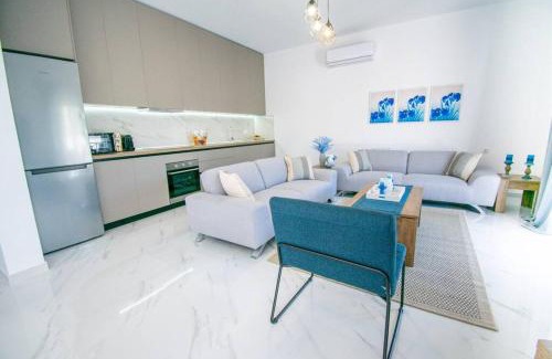 Archangelos Casa | Fileo Family and Friends Living