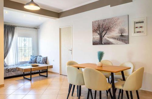 Agrilos Apartamento | Filiatra's Cozy Haven A Peaceful Escape in Nature