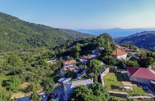 Volos Casa | Filoxenia- Drakia