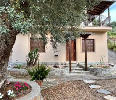 Kali Vrysi Casa | Filoxenia Residence