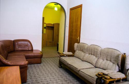 Kamenets-Podol'skiy Hotel | Filvarki-Centre