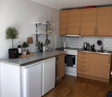 Karingon Apartamento | Fin lägenhet med balkong - Centralt o bra läge