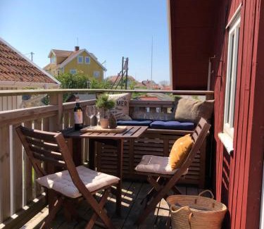 Karingon Apartamento | Fin lägenhet med balkong - Centralt o bra läge