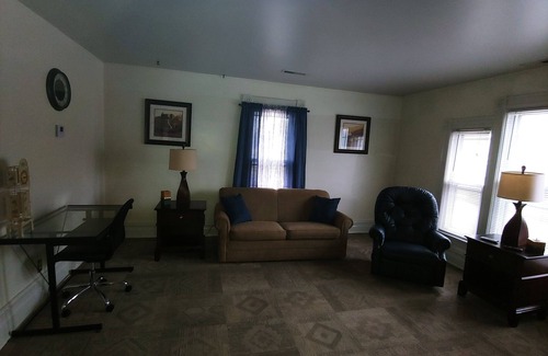 Owosso Apartamento | Fin's Inn Apt D