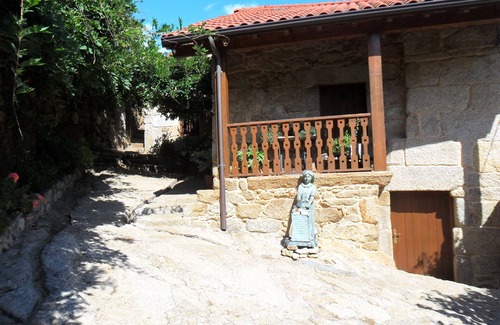 Castrelo de Miño Cabaña | Finca A Cabadiña - GALICIA