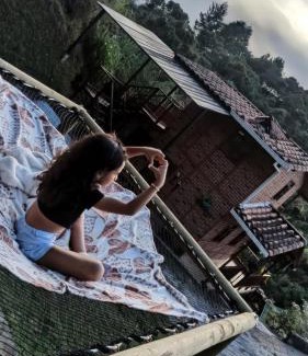 Guarne Casa | Finca Acogedora con Área de BBQ, Parking Privado y Hamacas