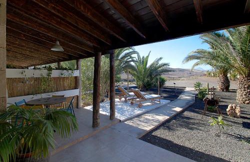 La Pared Casa | Finca Arbequina