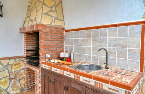 Sayalonga Chalet De Esquí | Finca Aurelia in countryside Malaga - TCM