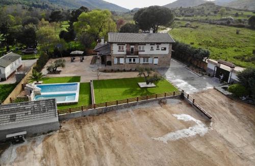 Navahondilla Casa | Finca Avellaneda