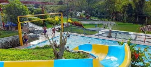 La Argentina Cabina | Finca de Recreación y Descanso La Argentinita