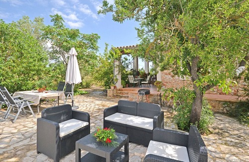 Buger Cabaña | FINCA EN EL CAMPO CON PISCINA, GRAN JARDÍN, PRIVACIDAD TOTAL Y PIN-PON
