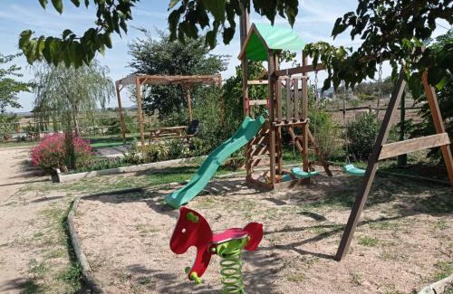 Sonseca Casa | Finca - Granja " El Chaparral"