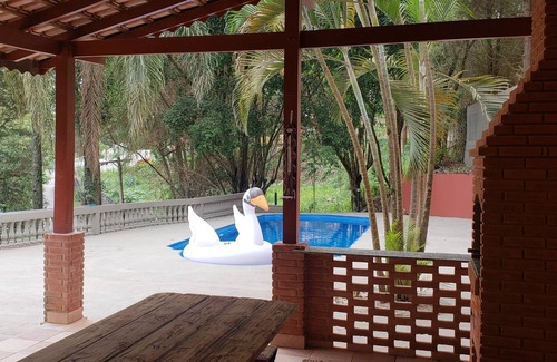 Vila Paula Casa | Finca in gated community with pool and access to the dam