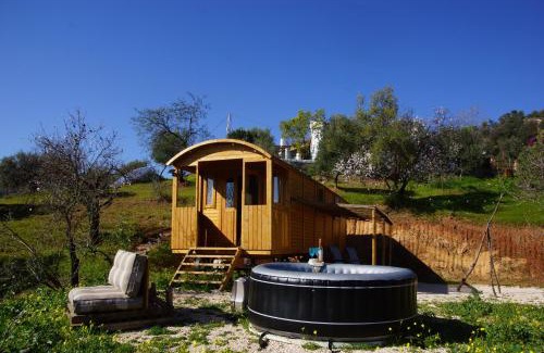 Almogia Otro | Finca la montaña roja