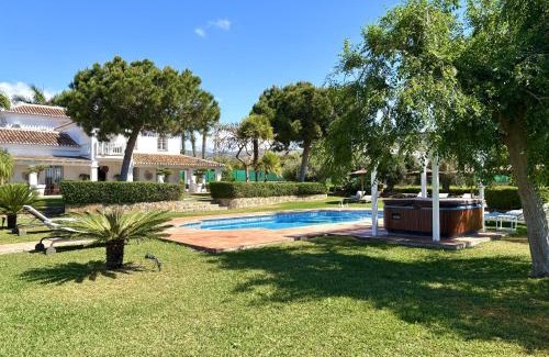 Vélez-Málaga Villa | Finca Los Llanos By Solymar Holiday