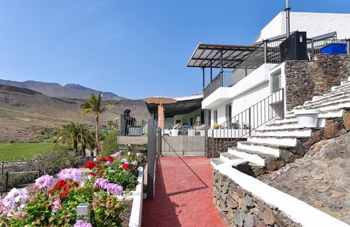 Agüimes Cabaña | Finca Los Quevedo - Tres Habitaciones Casa Rural, Capacidad 6