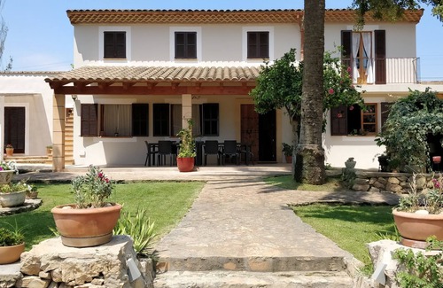 Manacor Villa | Finca mallorca with garden, pool and playground