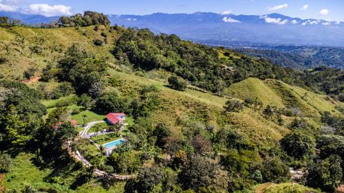 San Isidro de El General Casa | Finca Mango - 40 acre paradise