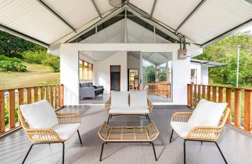 San Isidro de El General Casa | Finca Mango - 40 acre paradise