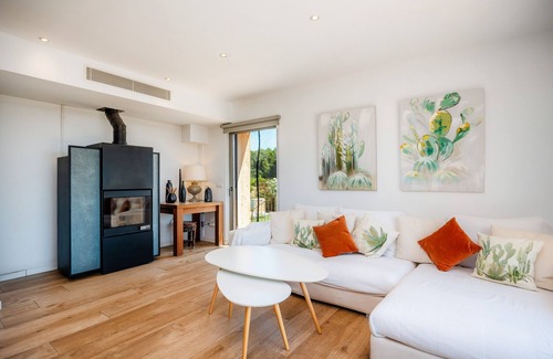 Son Antem Casa | Finca Monserrat, ideal para familias con piscina
