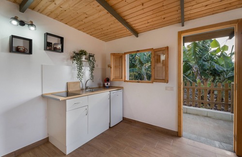 Garachico Villa | 'Finca Oasis Samuel' con vistas a la montaña, terraza compartida y jardín privado