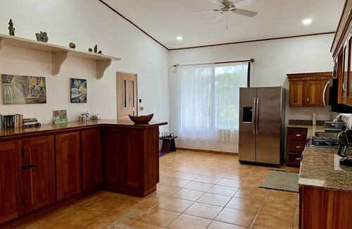 Cantón de Quepos Casa | Finca Terra: Tranquil Country Home w/ Pool, Privacy & Great Mountain Views!
