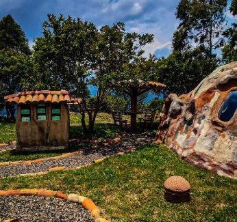 Pacho Otro | Finca Villa Beatriz