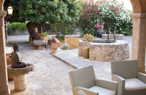 Biniaraix Casa | Exclusiva Finca con piscina y pista de tenis, todos con vistas a la montaña