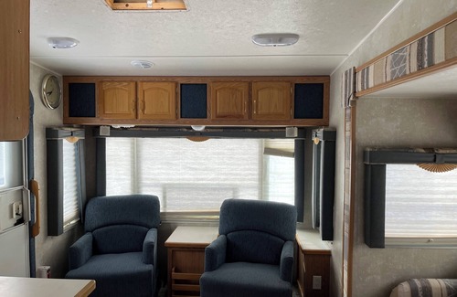 Strathclair Casa | Finch - Camper at Sunset Bay