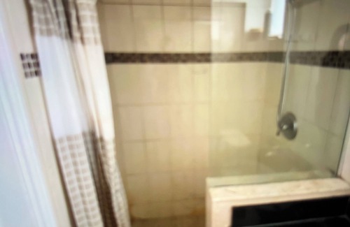 Willowdale Casa | Finch/Yonge Subway Station Walking 12 Minutes Private Bedroom