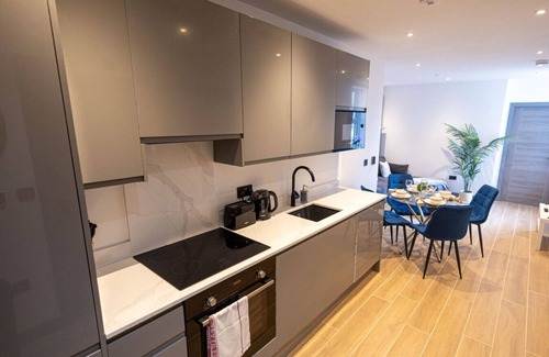 West Finchley Apartamento | Finchley 2B/2B Fast Wi-Fi Bus 2min