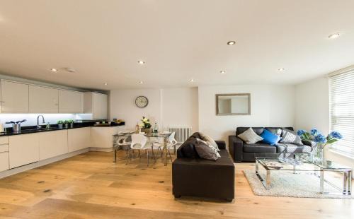 Finchley Church End Apartamento | Finchley Central - Luxury 2 bed ground floor apartment