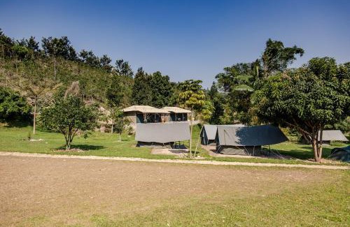 Buhongo Cabina | Find a quiet Beach resort at Rushel Kivu Resort