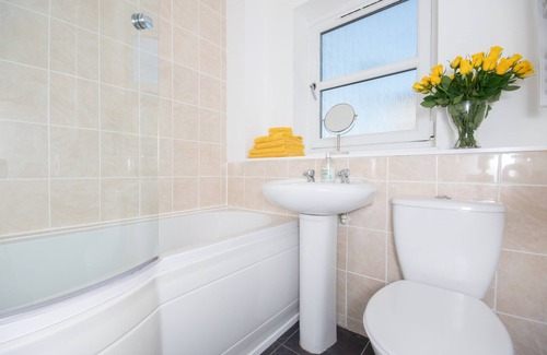 Central Aberdeen Apartamento | Moderno centro de Aberdeen City 2 Dbl cama casa