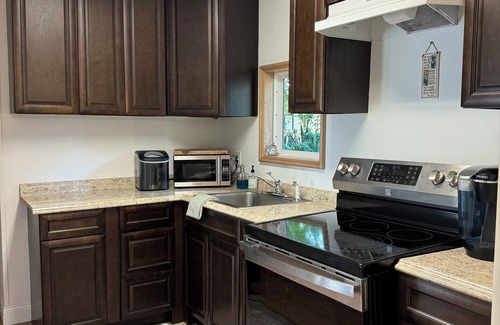 Plymouth Casa | Find peace & recharge at this 2 bedroom 2 bathroom home on beautiful Lake Harris