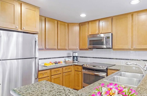 Poipu Complejo | 𝐅𝐢𝐧𝐝𝐢𝐧𝐠 𝐌𝐞𝐢𝐥𝐢 Beach Fun at Waiohai Club +Resort Amenities. 2-Bedroom